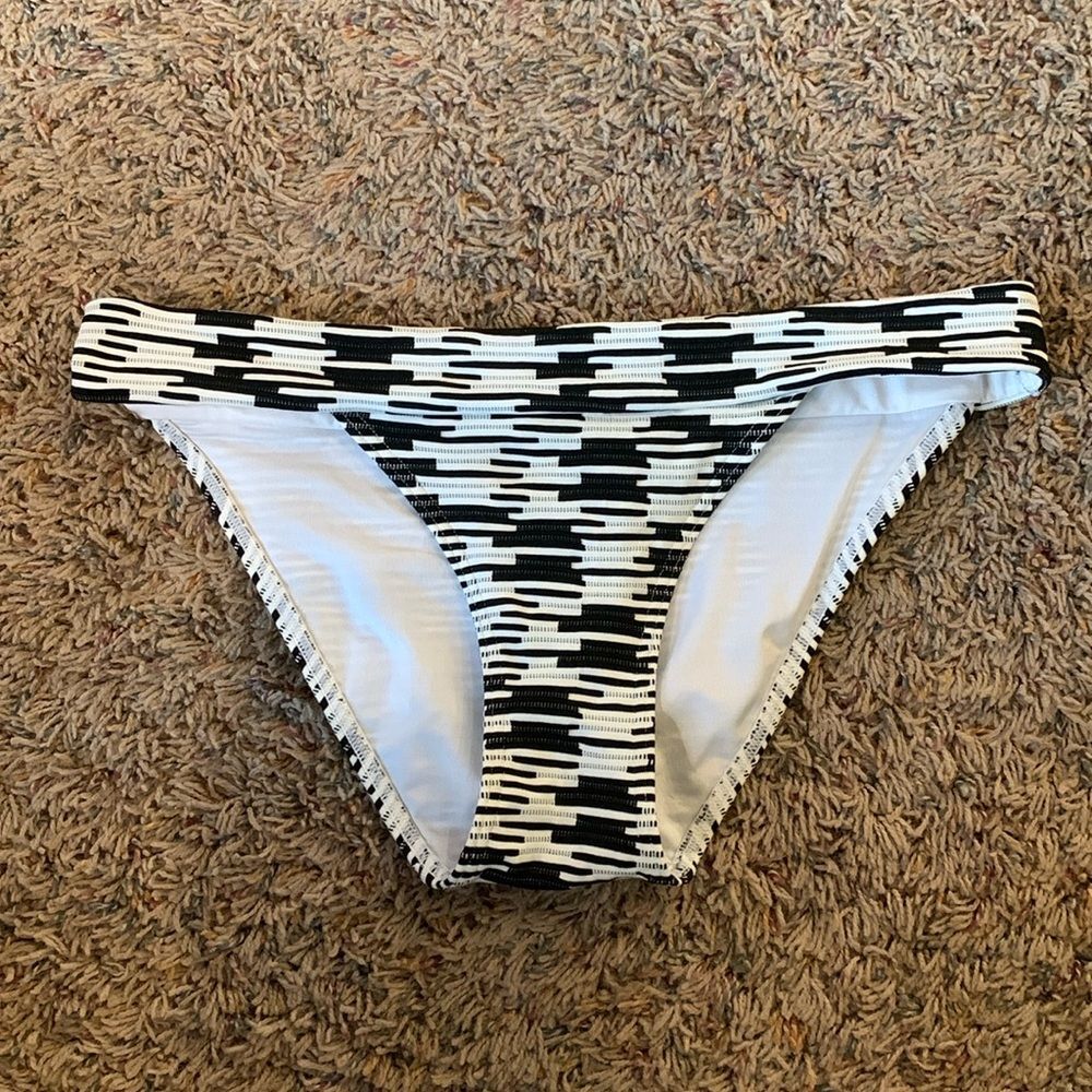 Women's Victoria's Secret White Black Striped Bikini Swimsuit Bottoms S